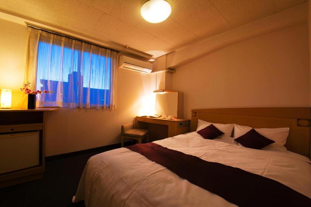 Hotel Town Honmachi Kōchi Exteriör bild